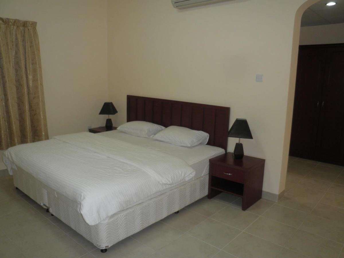 Hamasa Plaza Hotel Al Buraimi Exterior foto